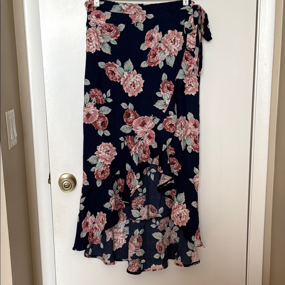 Navy floral high low skirt xl